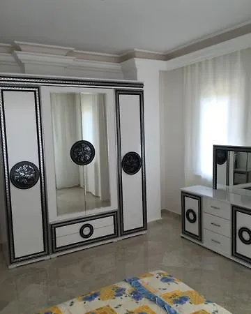 Alona Alanya